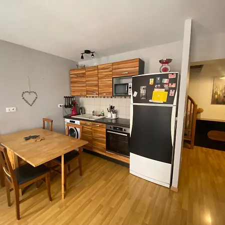 Duplex 60m2 Vieux Centre Avec Balcon Apartment *